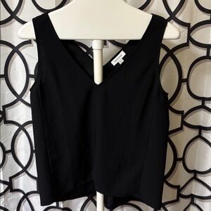 NORDSTROM Sleeveless Tank Top Black V-Neck V-Back Sz S NWOT
